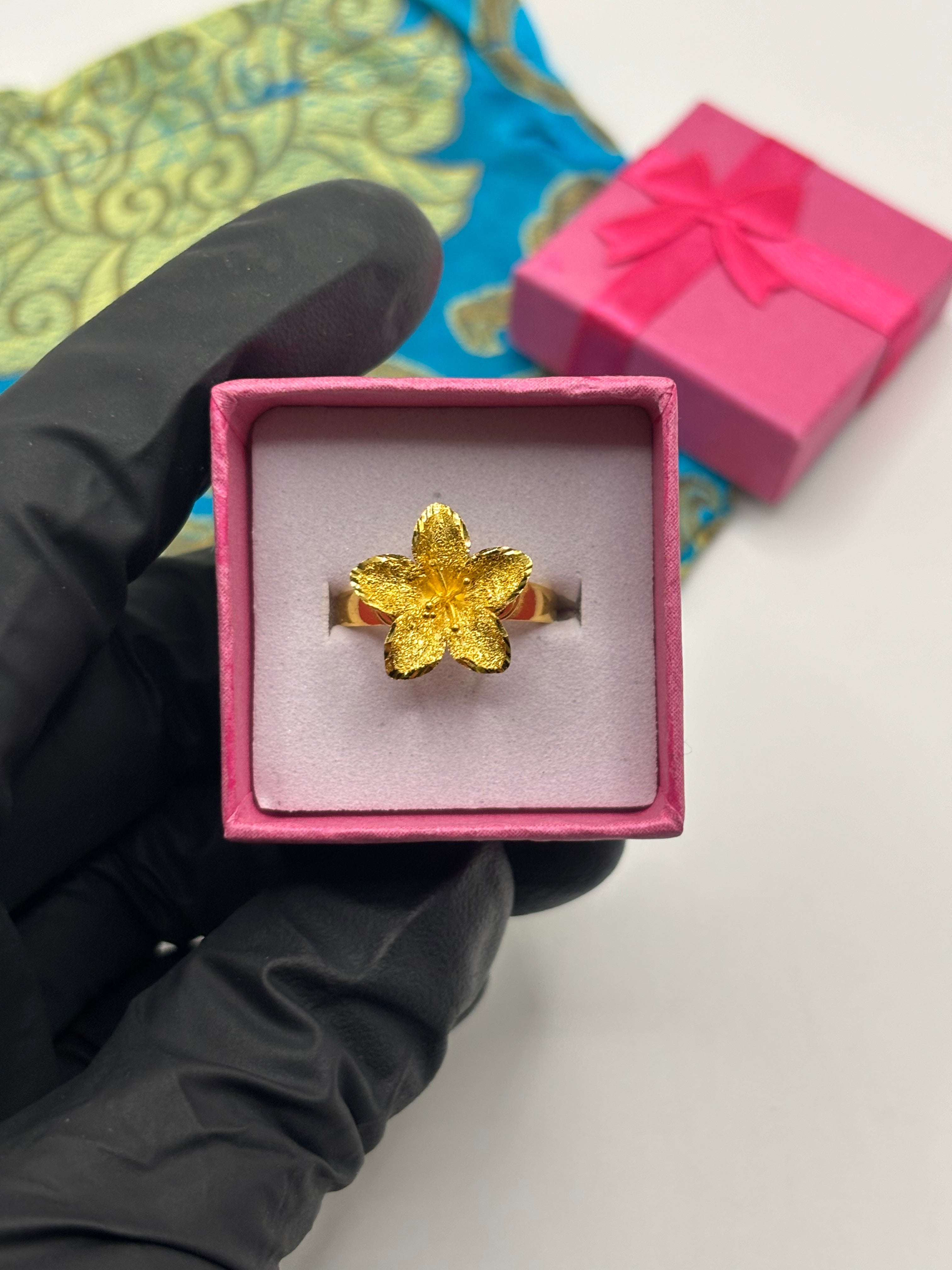 24k Lily Ring